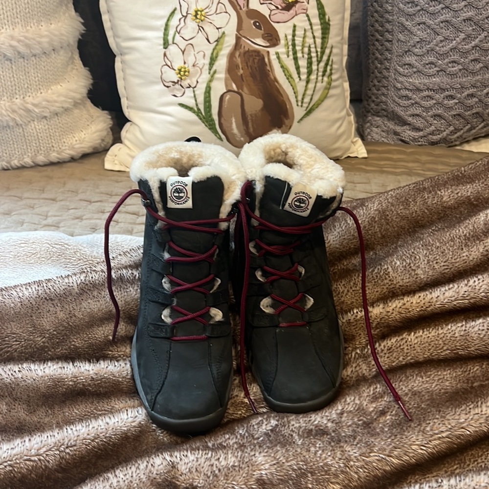 Cute Timberland size 9